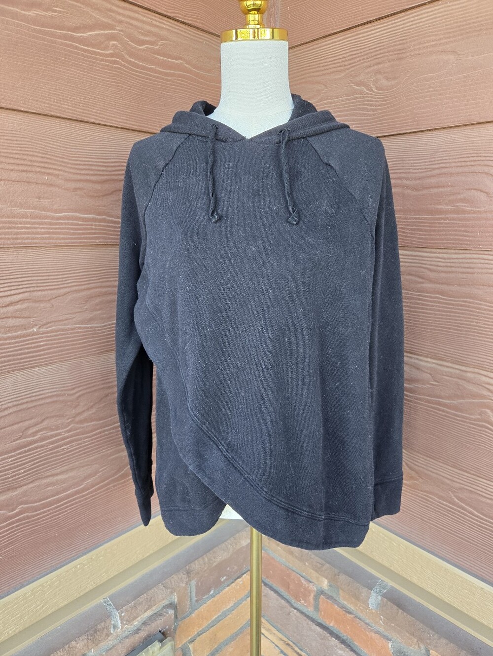 Motherhood Maternity Nursing Black Hooded Pullover Sweatshirt Women’s Medium